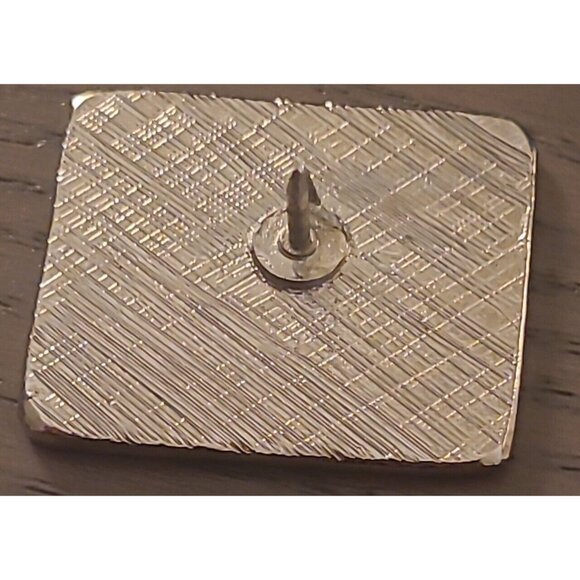 Million Mom March Lapel Pin - Picture 3 of 3